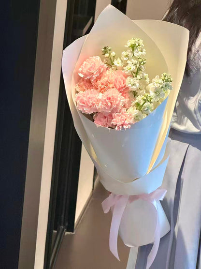 Tender Bloom 一束温柔